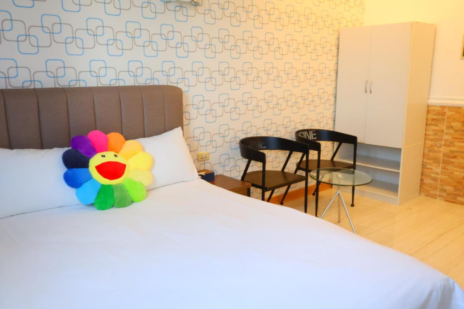 Standard Double Suite