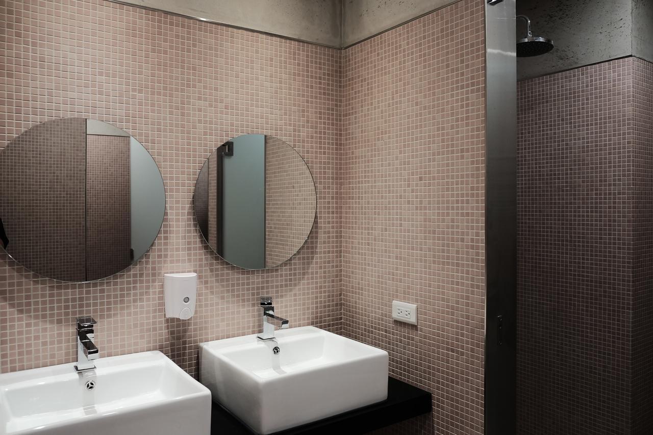 Vierpersoonskamer met Gedeelde Badkamer