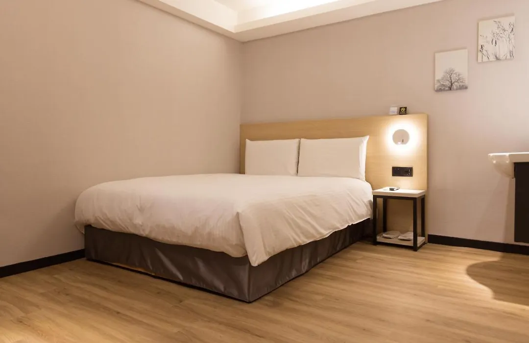 Hub Hotel Banqiao Inn-Nanya Night Market Branch-1