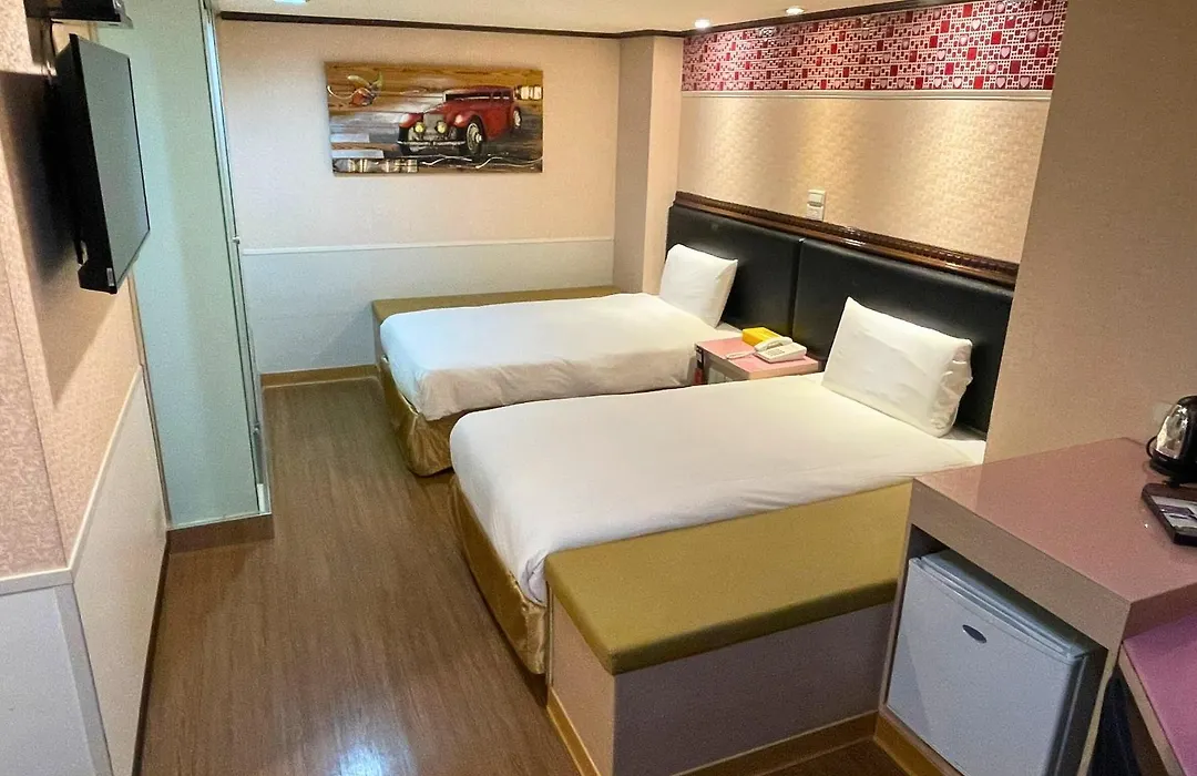 Dealer Hotel-1