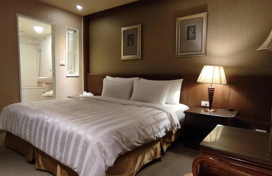 Dahshin Hotel-1
