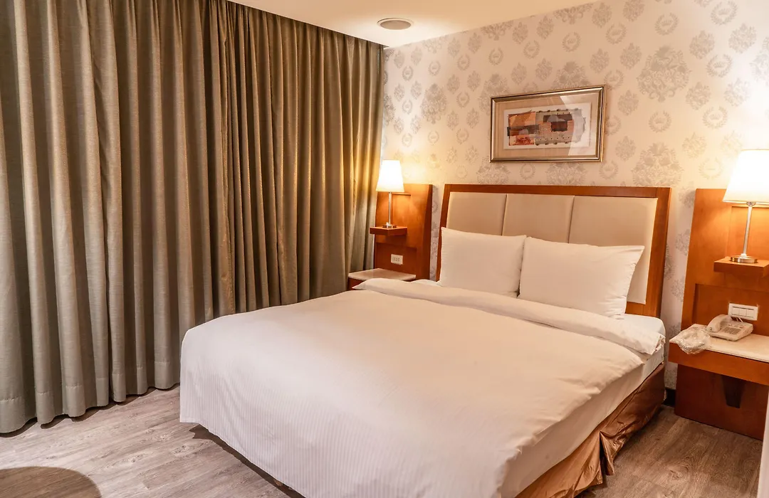 Elegance Hotel-1