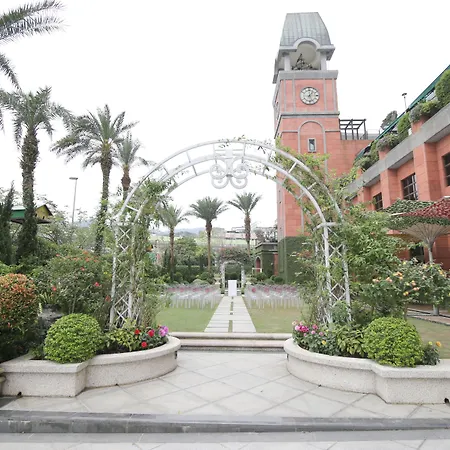 Grand Victoria Hotel-3