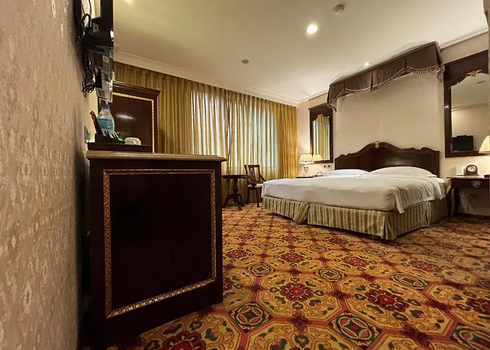 Royal Seasons Hotel Taipei ‧ Nanjing W.