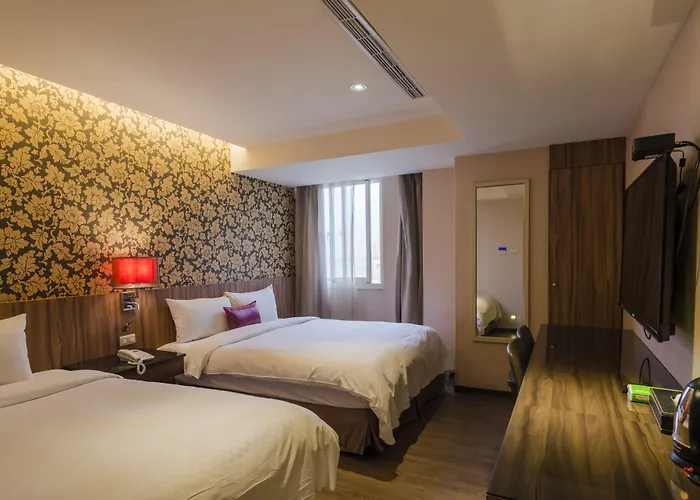 Hotel 欣欣時尚旅店松山站 Taipei