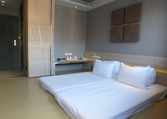 Hotels nahe Daan Park